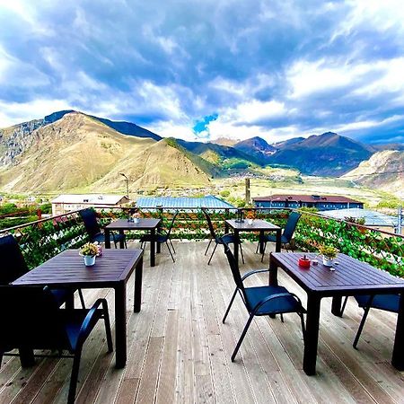 Hotel Kazbegi 1963 Exterior photo