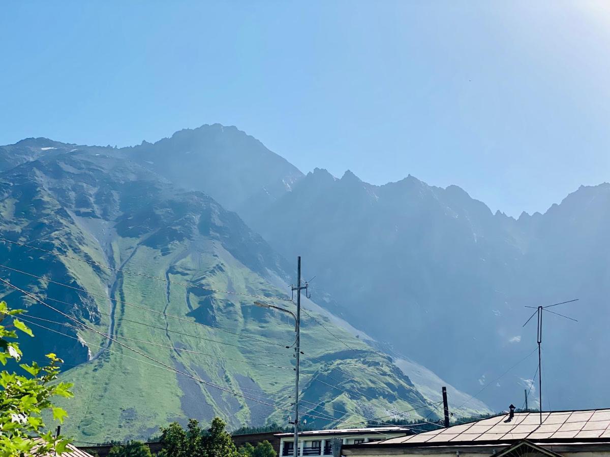Hotel Kazbegi 1963 Exterior photo