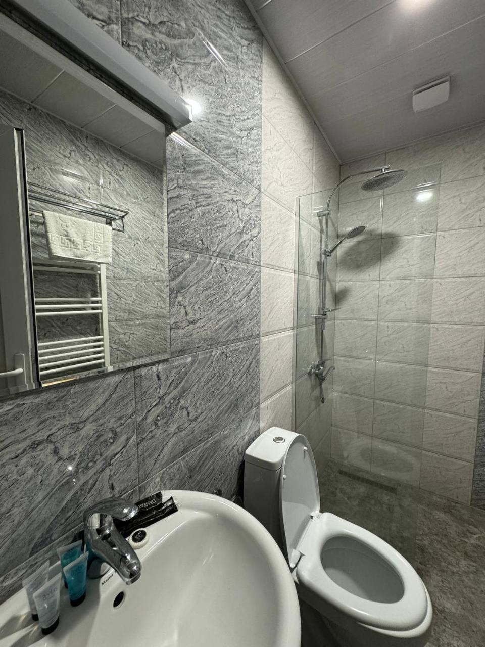 Hotel Kazbegi 1963 Room photo